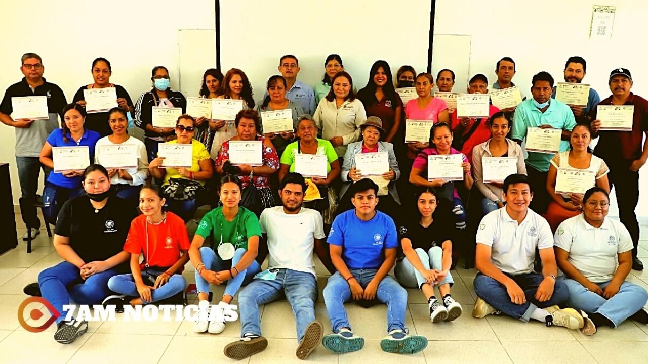 Ayuntamiento de Manzanillo y UCOL inician capacitación para beneficiarios de “Emprendiendo mi Autoempleo”