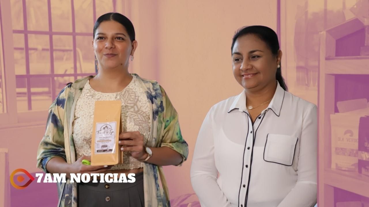 Presidenta de Manzanillo abre otro Punto de Venta para que productores locales vendan sus artículos