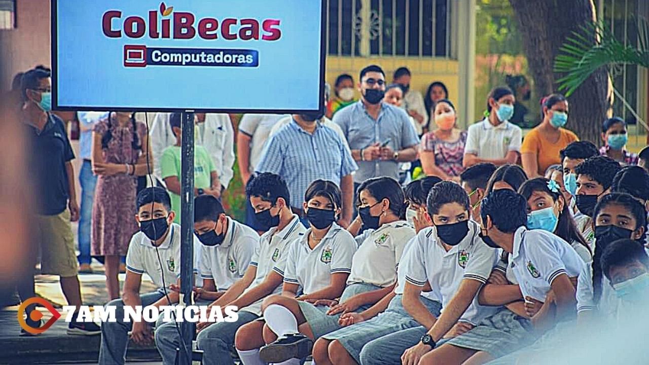 Bancada de Morena celebra entrega de laptops a estudiantes de secundaria por parte de Gobierno del Estado