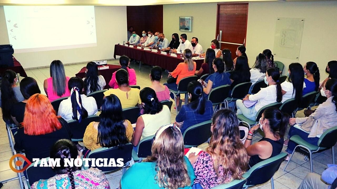 Secretaría de Educación Colima entrega 21 plazas definitivas y 109 temporales