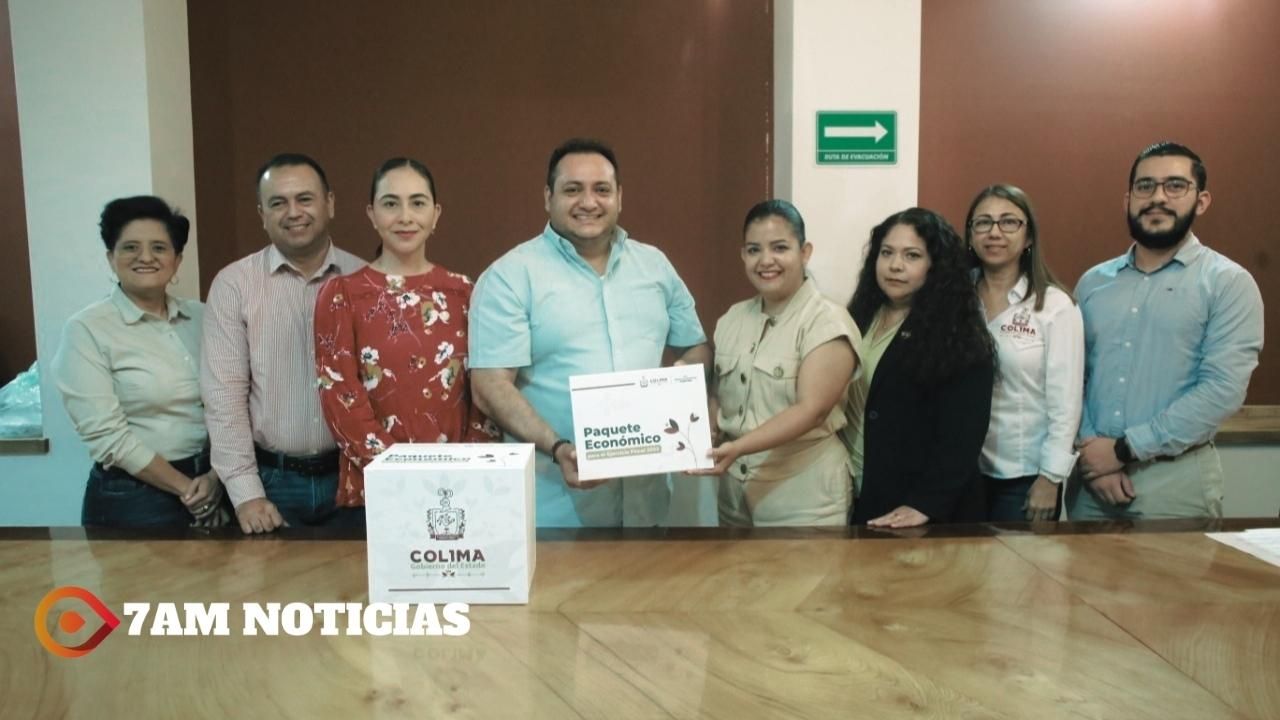 Gobierno de Colima entregó Paquete Económico 2023 al Congreso del Estado