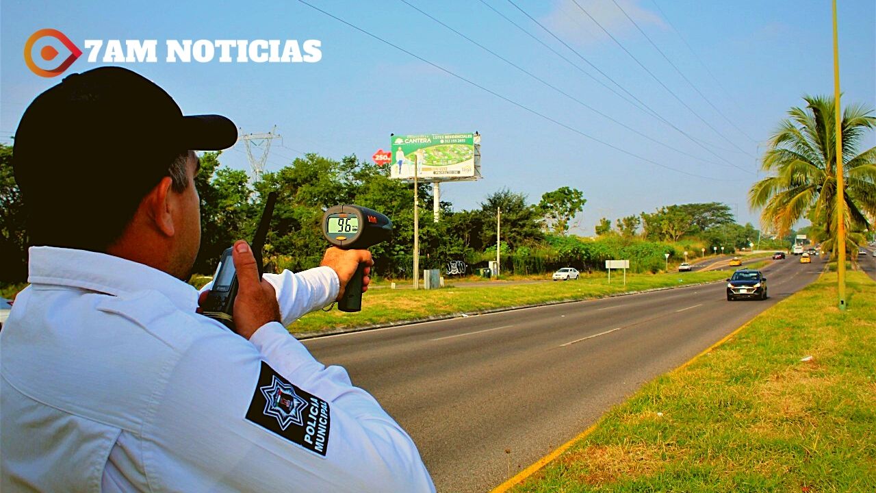 Ayuntamiento de Colima protege a automovilistas con operativo Radar Ayuntamiento de Colima protege a automovilistas con operativo Radar