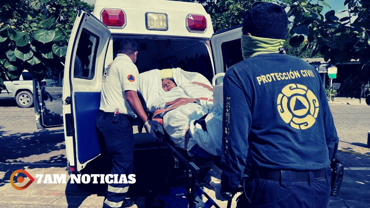 Salud Colima atiende a mujer por daño renal en hospital de Tecomán