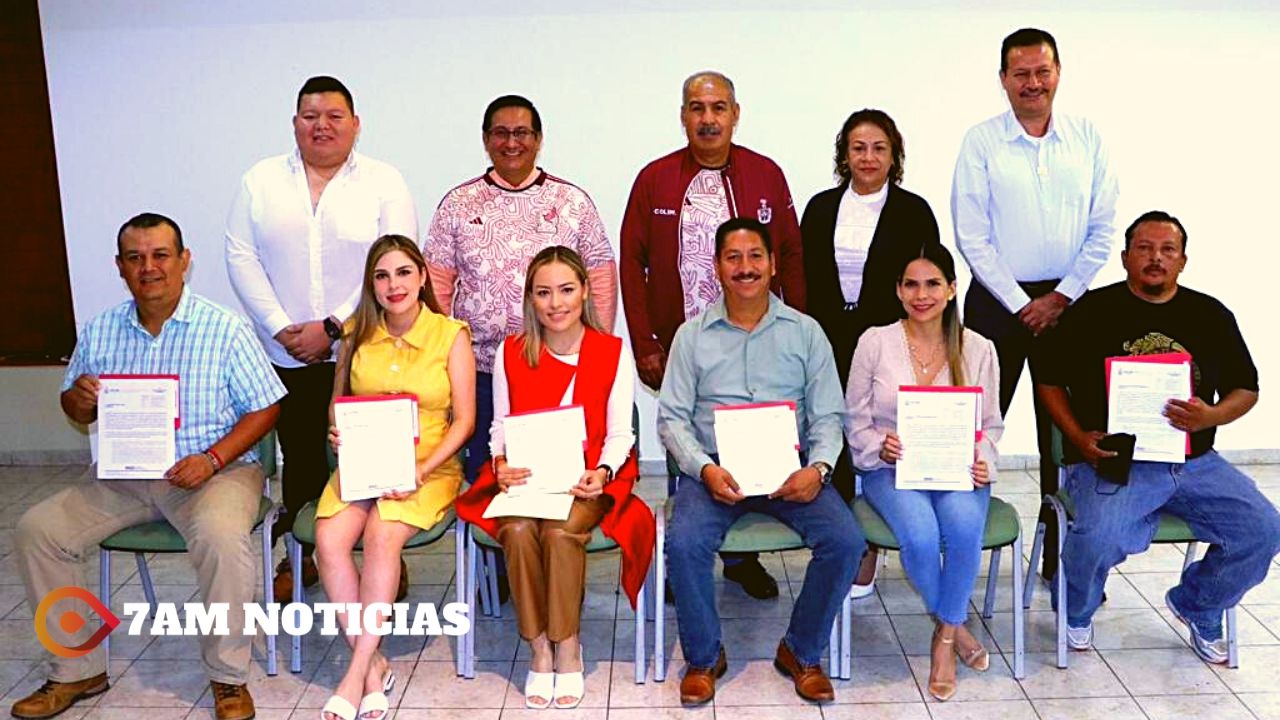 Secretaría de Educación realiza asignación de becas comisión, en Colima