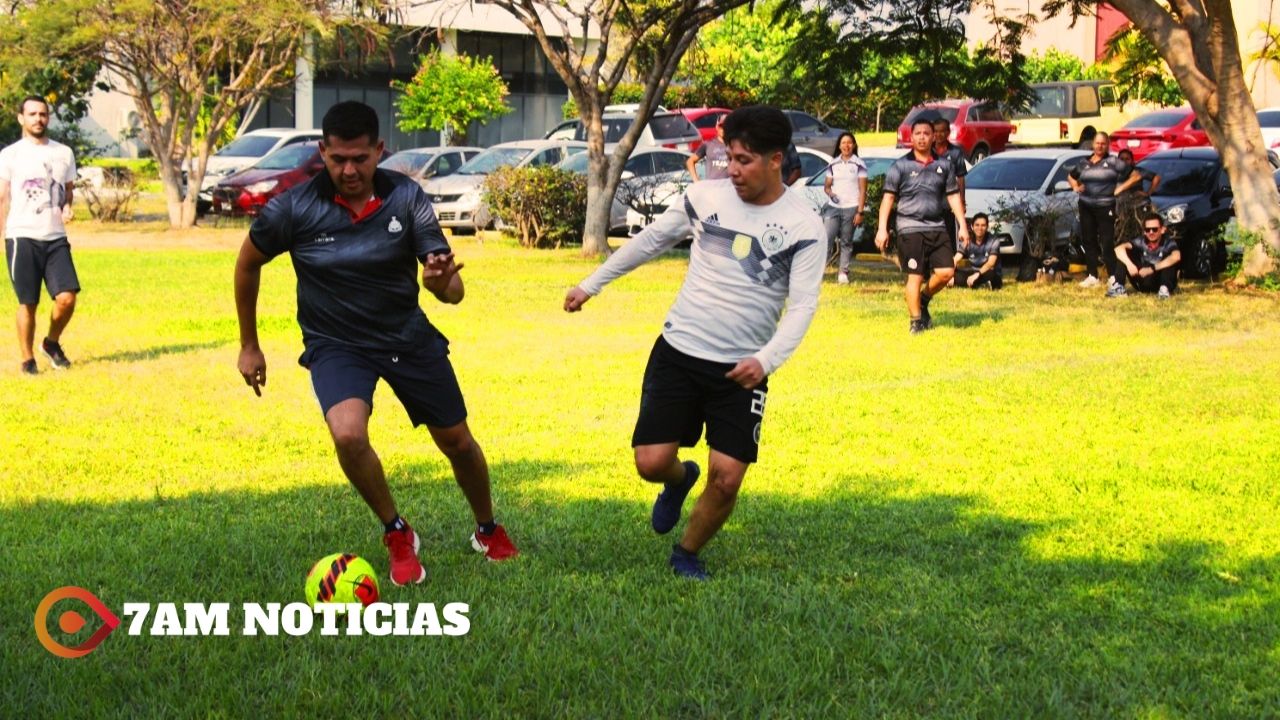 Gobierno de Colima convoca a torneos interdependencias de futbol y voli mixto