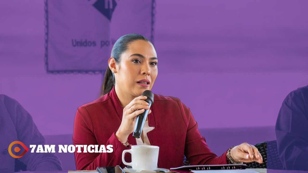 Gobernadora toma protesta a nueva directiva de Aciman y ofrece diálogo abierto para fortalecer a Manzanillo