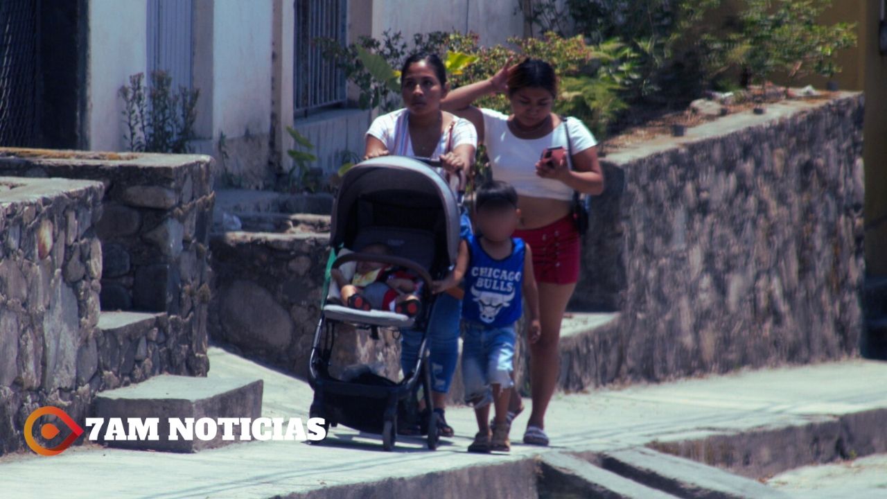 Exposición al sol y ejercicio intenso pueden causar golpe de calor, alerta Salud Colima