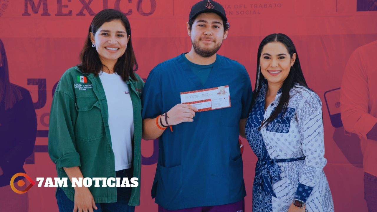 Gobernadora de Colima acompaña entrega de tarjetas a Jóvenes Construyendo el Futuro