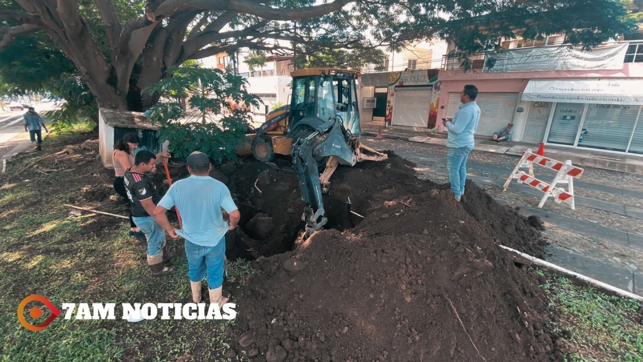 CIAPACOV Reubica y Rehabilita Red de Agua Potable de Santa Bárbara en Colima
