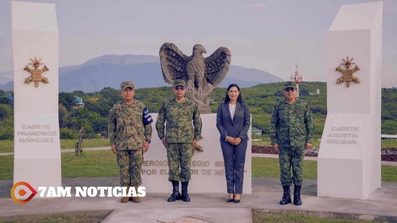 Indira participa en inauguración de monumento a los Niños Héroes, en la Zona Militar