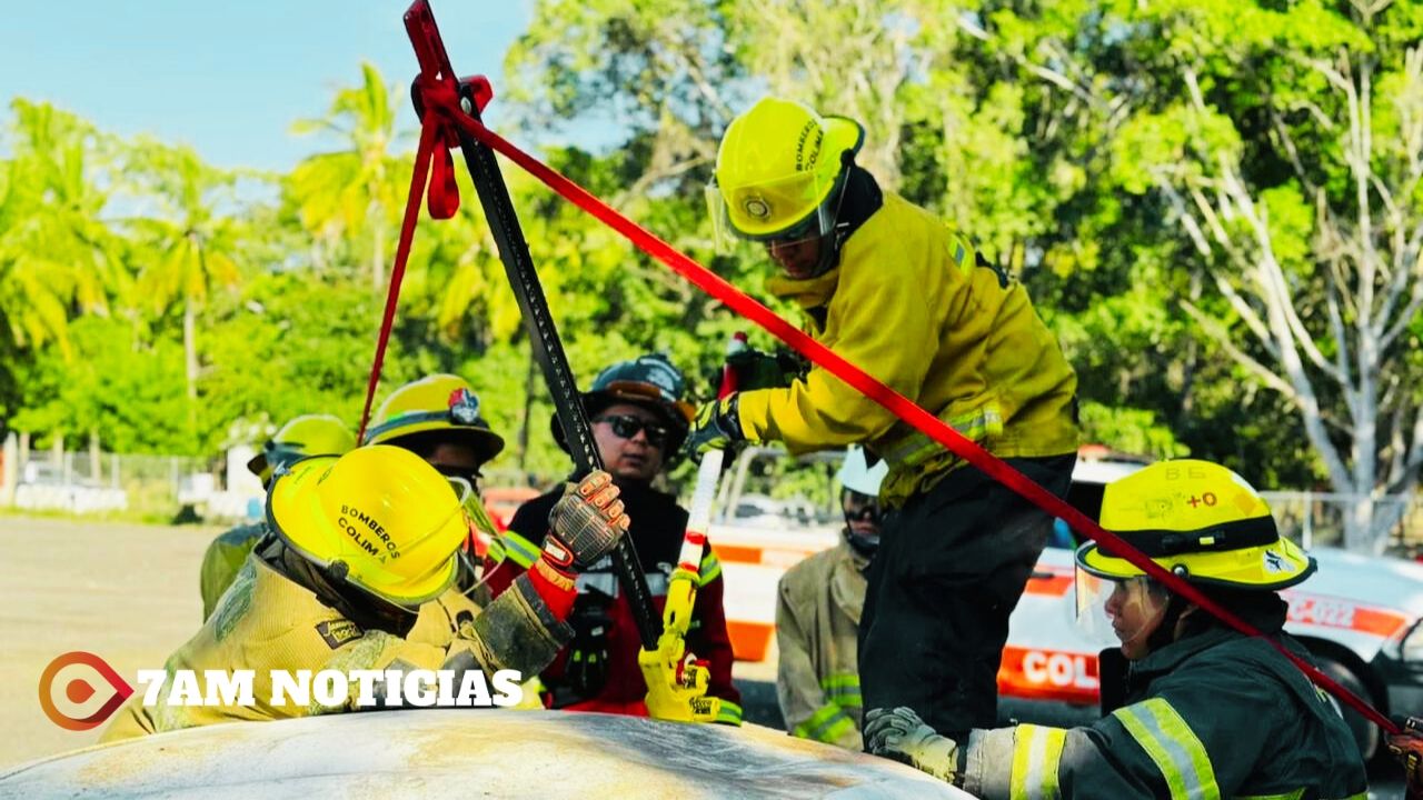 Concluyen con éxito cursos de rescate vehicular y manejo de materiales peligrosos, en la Semana Estatal de la Protección Civil