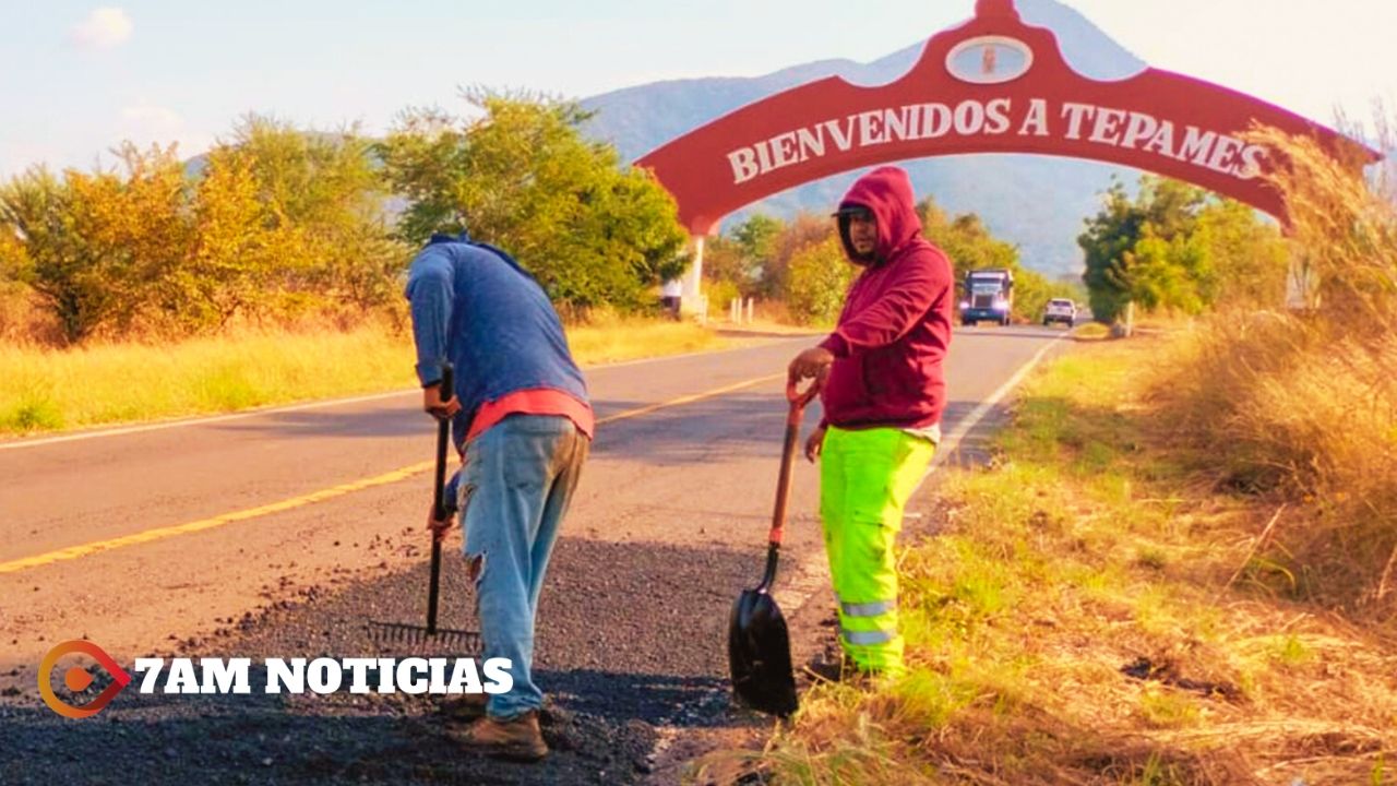Seidum da mantenimiento a carreteras en Colima, Cuauhtémoc e Ixtlahuacán