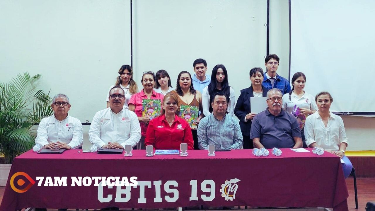 IEEA Colima entrega certificados a 7 personas que concluyen su educación básica