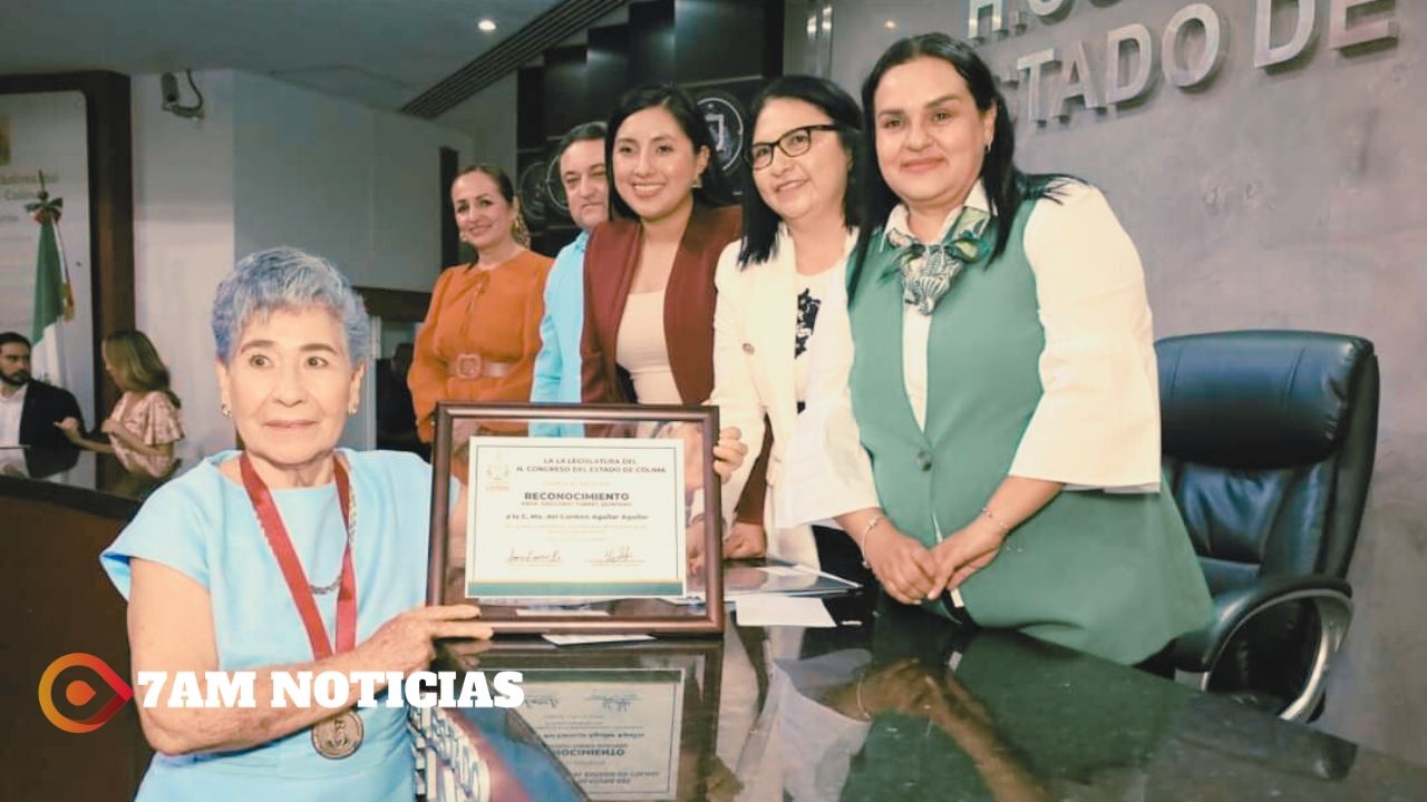 LX Legislatura entrega por primera ocasión el galardón Torres Quintero a seis maestras con más de 50 años de servicio