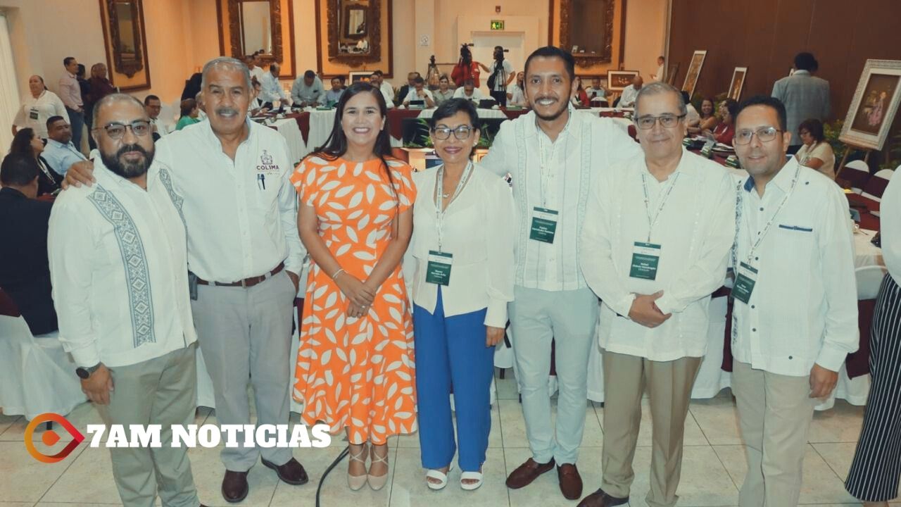 Docentes de Escuelas Normales contribuyen a transformar México: Adolfo Núñez