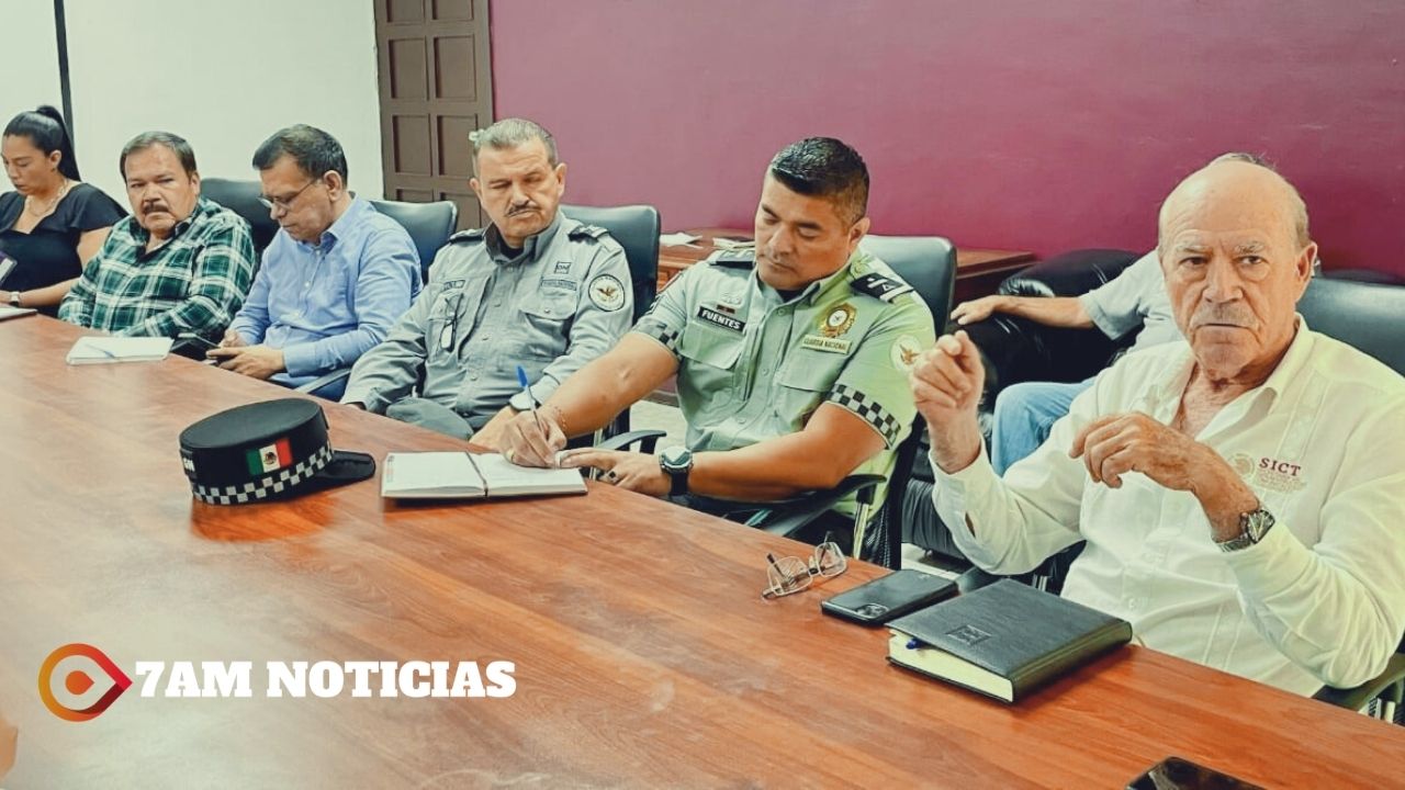 Gobierno Colima y dependencias federales exponen a magisterio refuerzos en acciones por la seguridad vial en carreteras