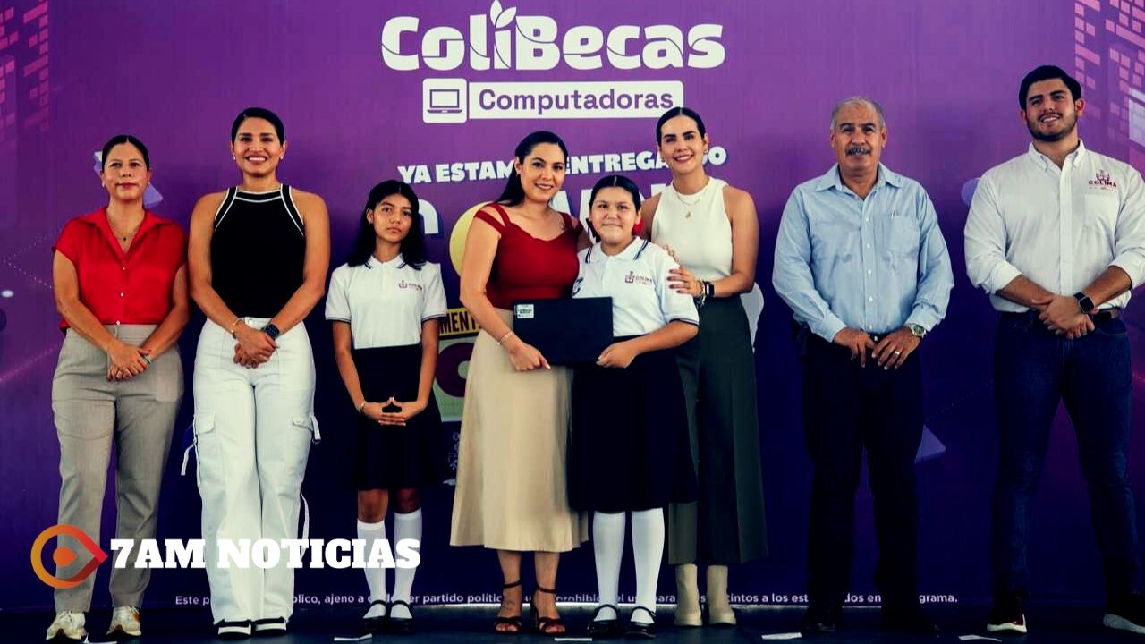 Ahora, cerca de 2 mil estudiantes de secundarias de Manzanillo reciben laptops gratuitas del Gobierno de Colima