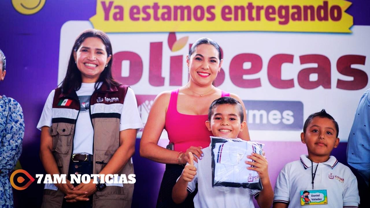 Indira Vizcaíno entregó ColiBecas Uniformes en Tecomán; se beneficiará a casi 110 mil estudiantes colimenses, con inversión de 30 mdp