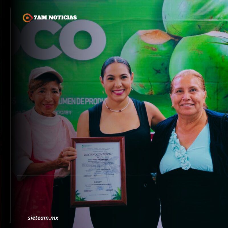 Indira Vizcaíno recorrió Pabellón Agropecuario y Campesino y la Expo Ganadera, en la Feria de Colima