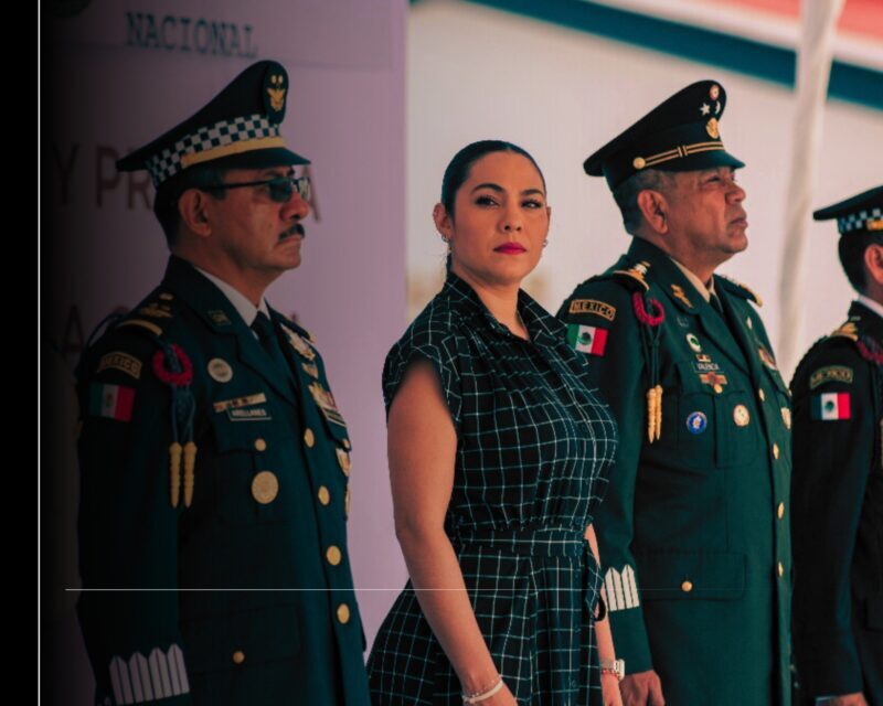 Gobernadora preside ceremonia de toma de posesión de nuevo Coordinador de la GN en Colima