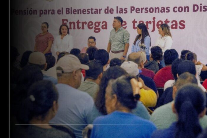Gobierno de Colima y de México entregan 467 tarjetas de Pensión para el Bienestar de Personas con Discapacidad