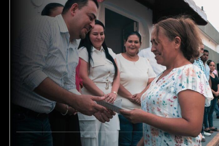 Se inaugura en Colima el primer Centro de Atención de Becas para el Bienestar (CABB)