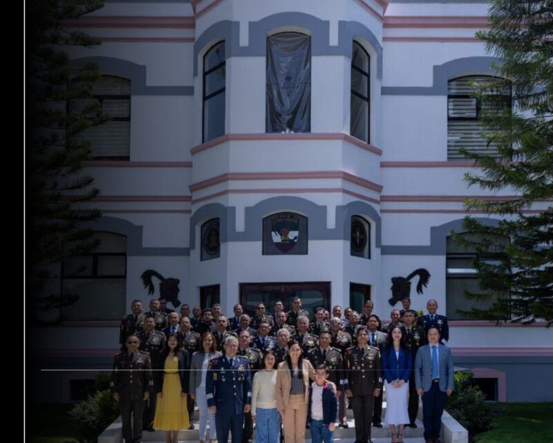 Gobierno de Colima comparte su política de desarrollo y seguridad con el Colegio de la Defensa Nacional