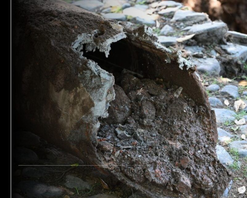 CIAPACOV sustituye 30 metros de línea de agua potable en La Cajita de Agua, Villa de Álvarez en beneficio de 18,500 habitantes