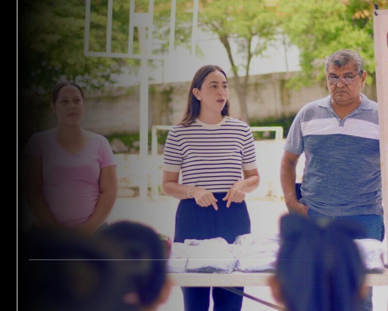 Acompaña Andrea Naranjo entrega de Colibecas en Manzanillo, impulsan igualdad de oportunidades, señala