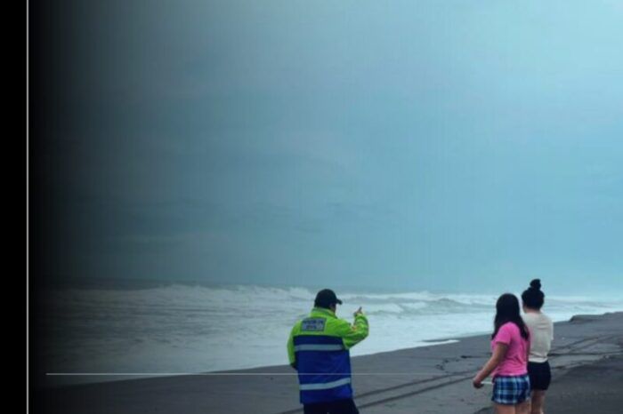 UEPC Colima despliega personal en municipios costeros para reforzar acciones preventivas ante huracán ‘Flossie’ y salvaguardar a la población