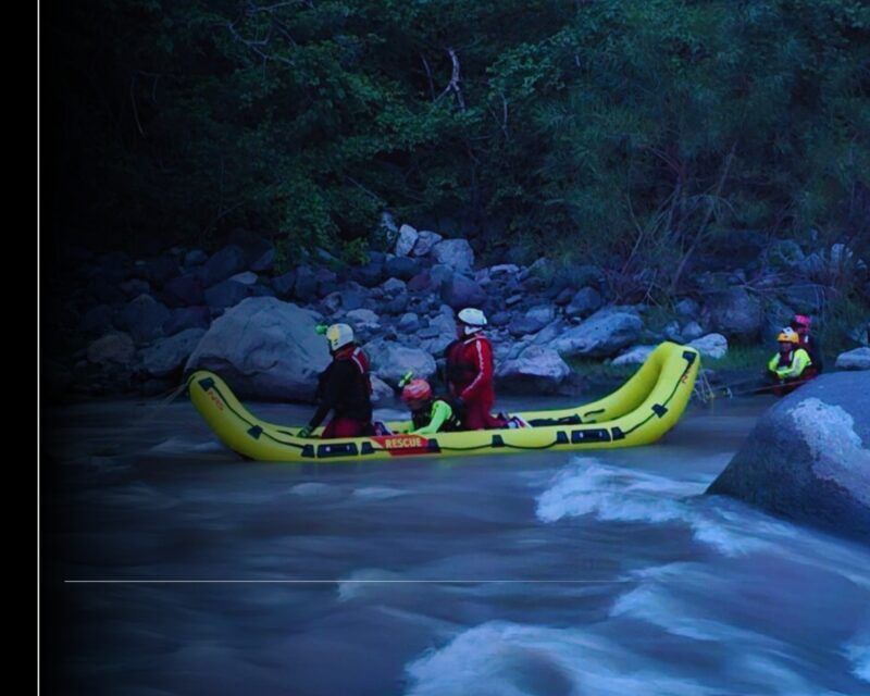 UEPC Colima impulsa certificación de rescate en aguas rápidas