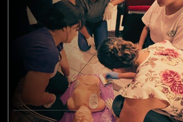 UEPC Colima y Escuadrón Juvenil fortalecen preparación ciudadana con capacitación gratuita en primeros auxilios