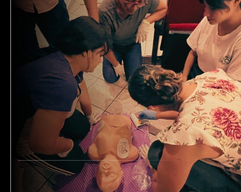 UEPC Colima y Escuadrón Juvenil fortalecen preparación ciudadana con capacitación gratuita en primeros auxilios