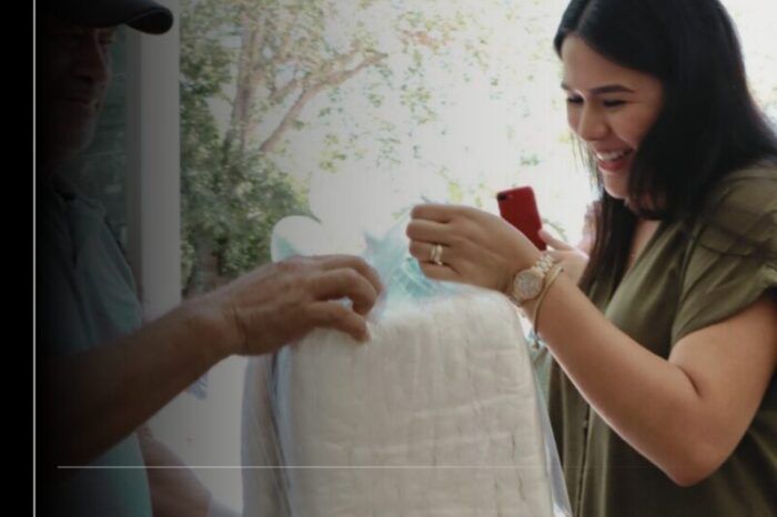 DIF Estatal Colima entrega apoyos asistenciales a familias que lo requieren