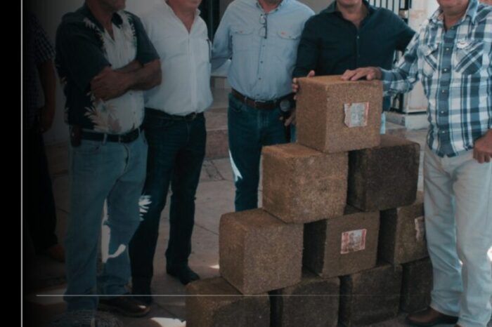 Más de 200 ganaderos del estado de Colima atendidos en el Módulo Itinerante de Herrajes y Marcas: Subseder