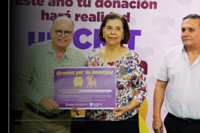Subsecretaría de Movilidad recibe donativo de CTM Colima para el Teletón