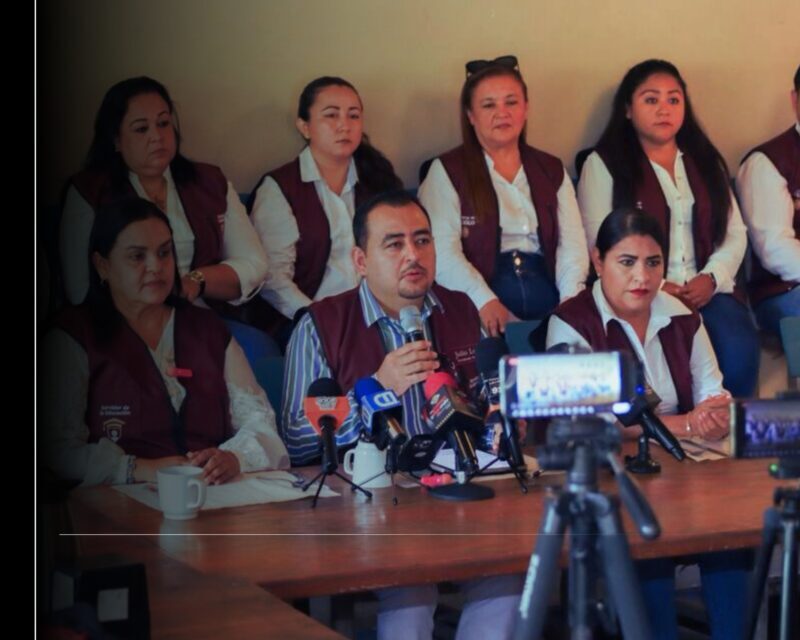 Julio León encabeza rueda de prensa para informar sobre las Asambleas Informativas