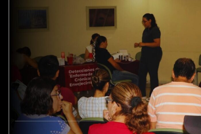 Educación Colima avanza en certificación como Entorno Laboral Saludable