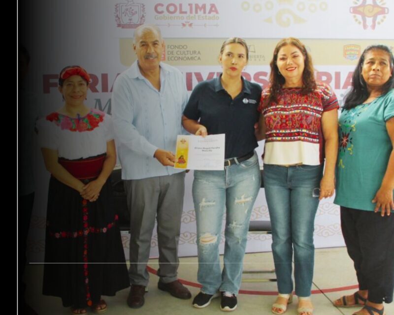 Inaugura titular de Educación Colima la 2ª Feria del Libro de la UIC