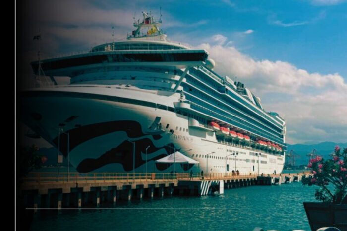 Manzanillo recibe el primer crucero de la temporada 2025-2026; Grand Princess arriba con más de 3 mil personas