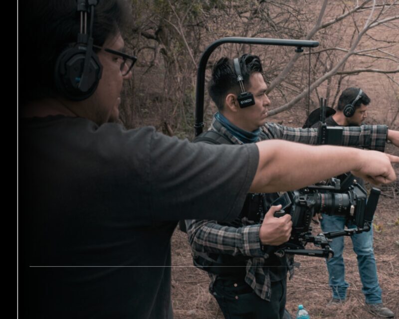 El cineasta colimense Omar Deneb prepara su primera película y consolida su presencia en proyectos institucionales en el estado