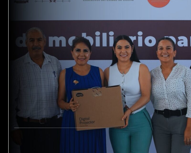 Gobernadora entregó mobiliario a docentes de secundarias de Colima y Villa de Álvarez, por más de 2.3 mdp