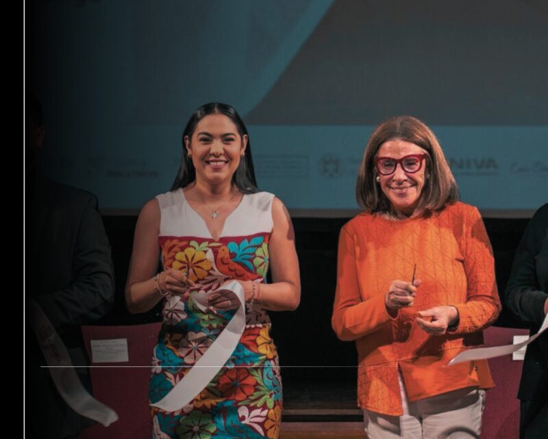 Gobernadora Indira Vizcaíno inaugura la 'Feria del Libro Colima 2025'