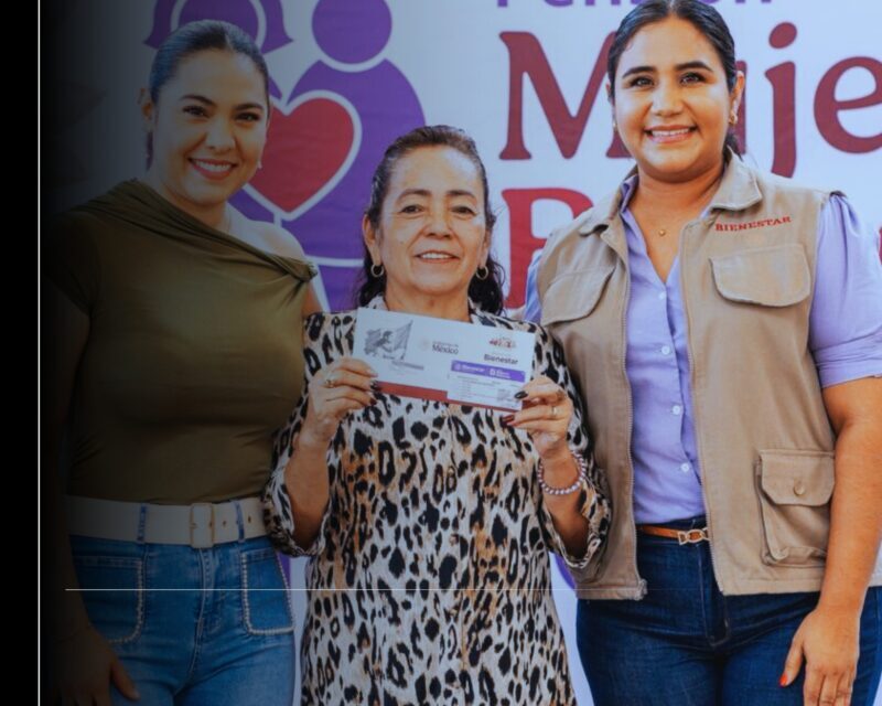 Indira Vizcaíno entregó tarjetas a 700 nuevas beneficiarias de Pensión Mujeres Bienestar en Colima