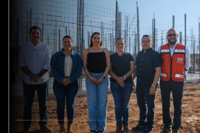 Gobernadora supervisa avance de construcción de Viviendas para el Bienestar en Colima