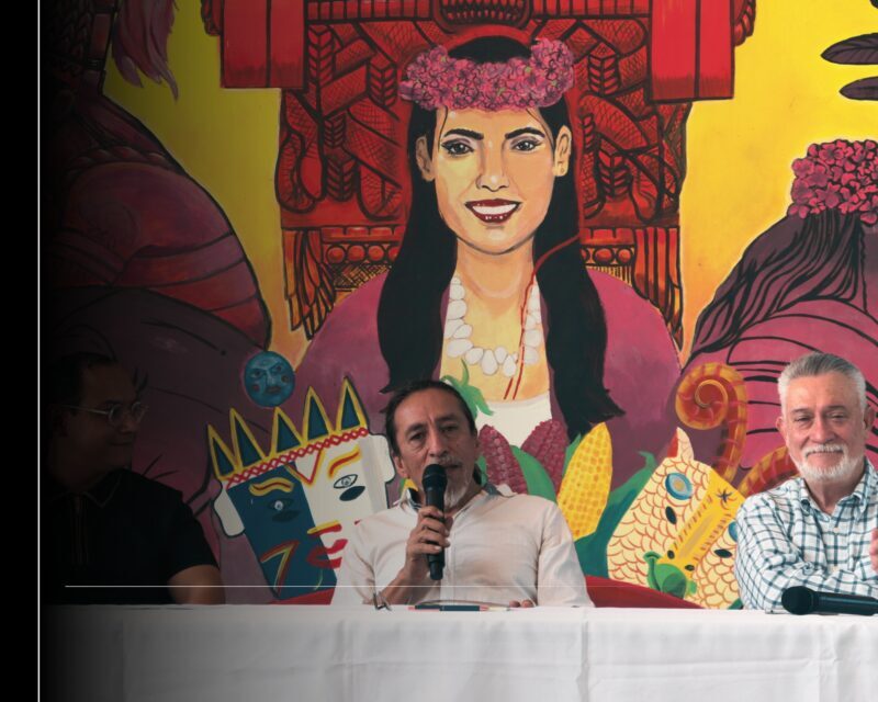 Presenta Luis Tovar su libro Crónicas de Altavilla en la UIC