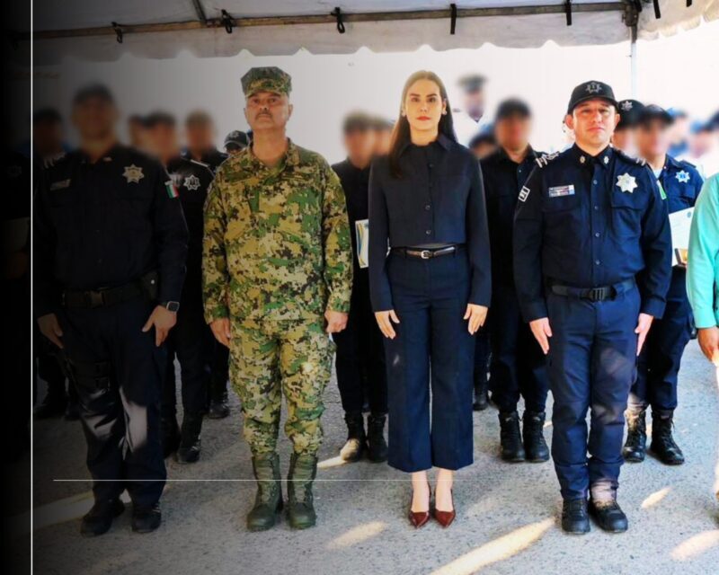 Presidenta Rosi Bayardo encabeza entrega de ascensos y reconocimientos a cuerpos policiales