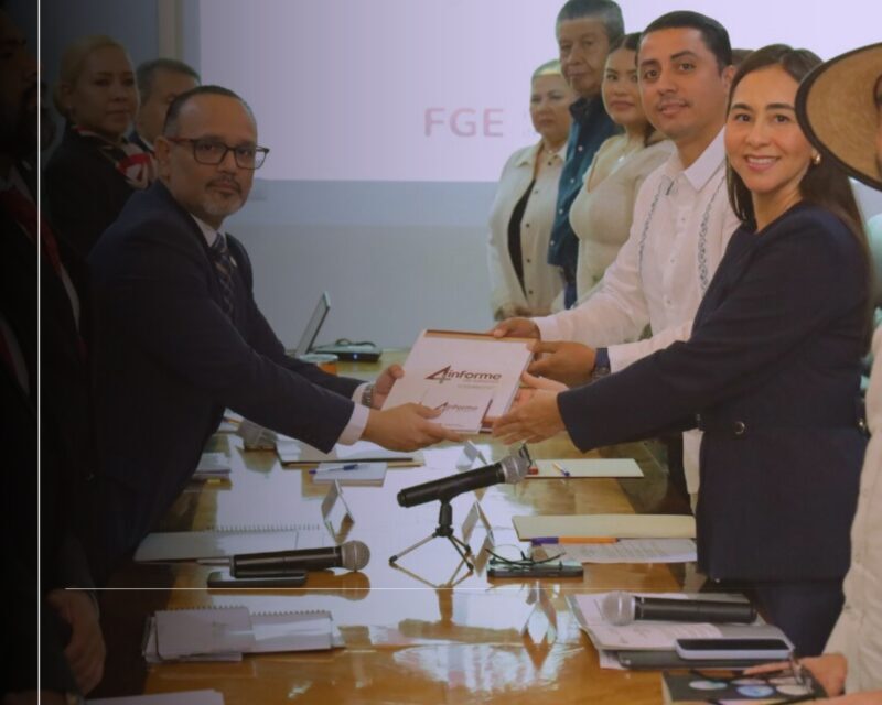 Reciben diputadas y diputados de la LXI Legislatura el informe anual del Fiscal Estatal