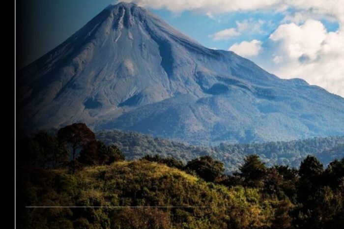 En calma y estable el Volcán de Fuego; no hay riesgo para la población: UEPC Colima