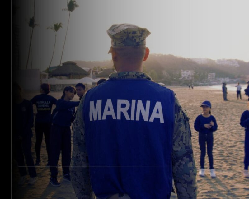 Gobierno de Manzanillo, estudiantes y voluntarios participan en limpieza de playas